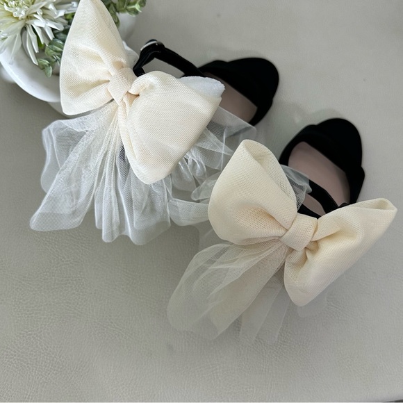 ANTONIO MELANI x Born on Fifth Elle Satin Tulle Bow
Back Heels - Picture 14 of 15
